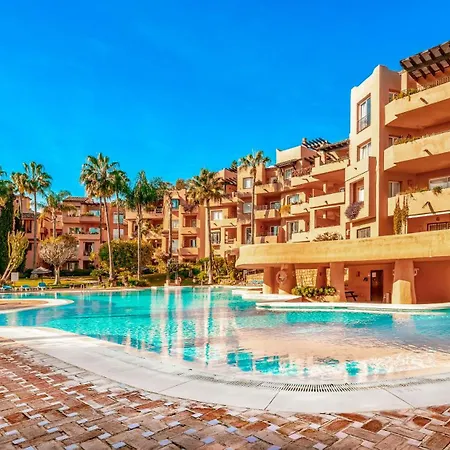 Vacation L Golden Mile Oasis L Family Friendly L Next To The And Puente L 24-7 Security Апартаменты *