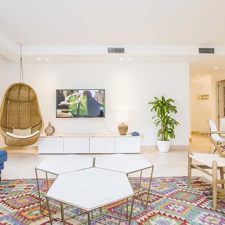 Vacation L Golden Mile Oasis L Family Friendly L Next To The And Puente L 24-7 Security Marbella