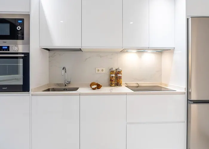 Vacation L Golden Mile Oasis L Family Friendly L Next To The And Puente L 24-7 Security Apartmán *